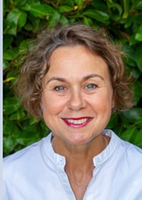 rachel chester smiling at camera