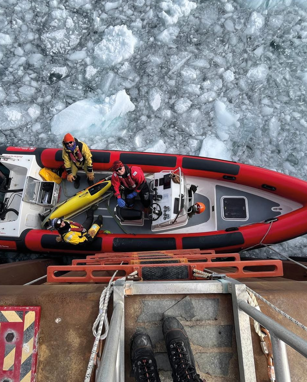 climate research boat p10