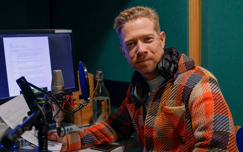 UEA alum, Zeb Soanes (EAS94) lending his voice to our campaign film.