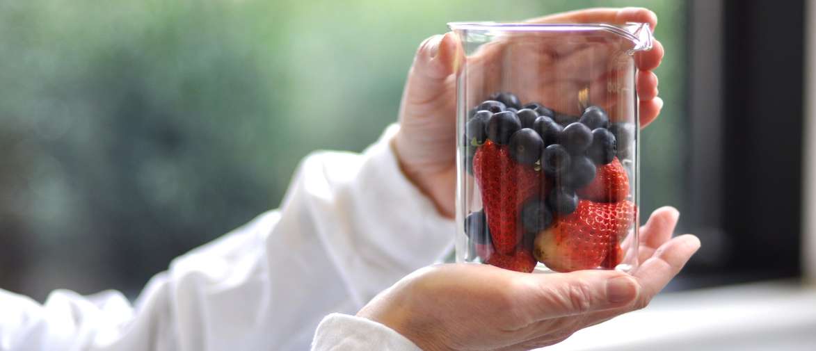 blueberries and strawberries 