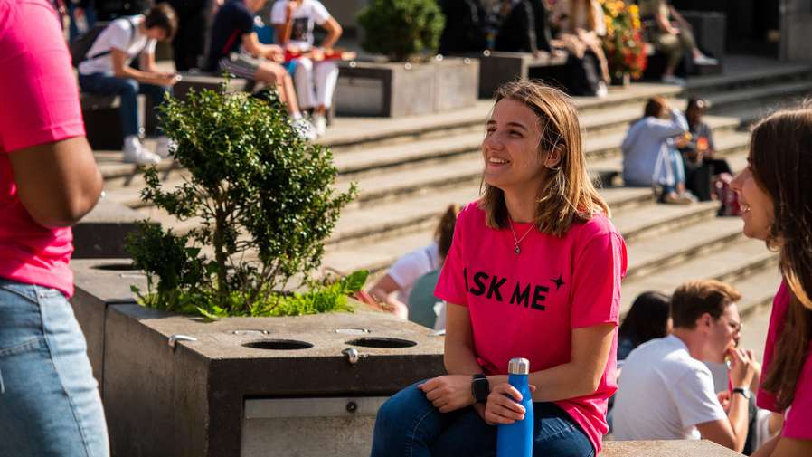 Prospective UEA students visiting the campus on an open day