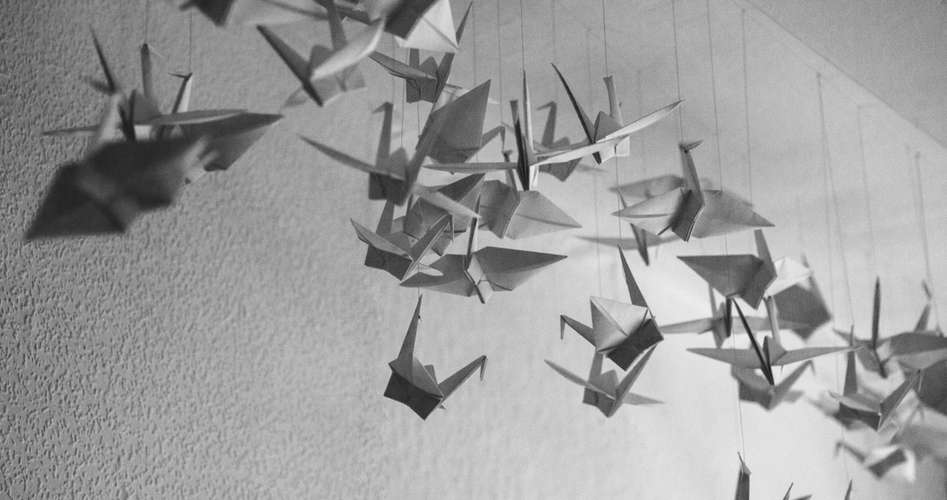 japanese-studies-origami-swans