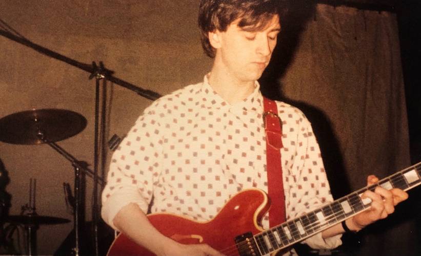 Johnny Marr playing LCR