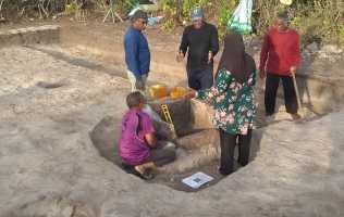 maldives archaeology dig