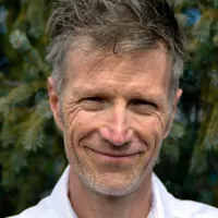 Photo of Dave Thompson