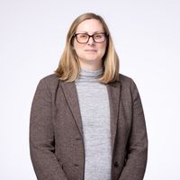 Photograph of Kim Ridealgh