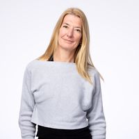 Photograph of Lisa Perkins