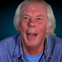 Portrait photo of British author Mal Peet