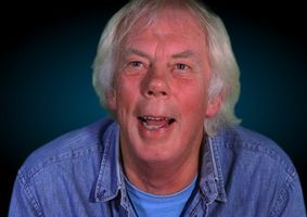 Portrait photo of British author Mal Peet