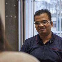 featured_jobs_staff_smiling2