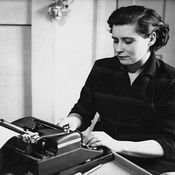 Doris Lessing typing