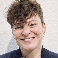 Portrait image Gail McConnell