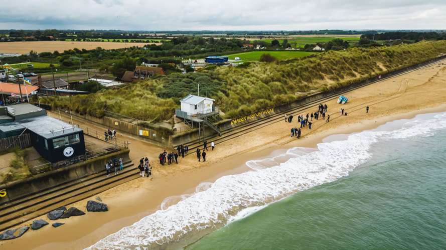 Environmental Science students at Sea Palling