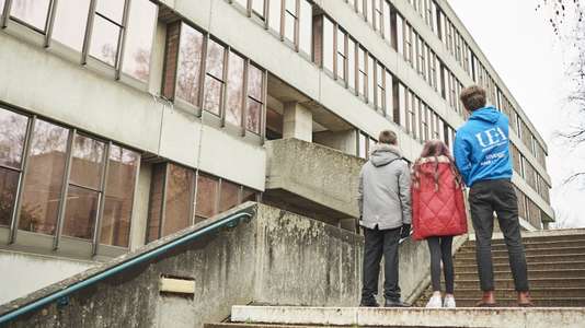 IntoUniversity young people campus visit