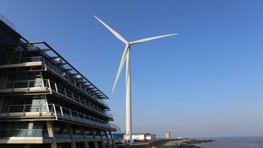 Engineering site visit to see a wind turbine