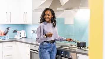 Single En Suite Kitchen in Hickling House Accommodation