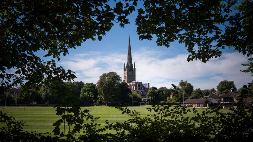 Image of the Norwich Cathedral