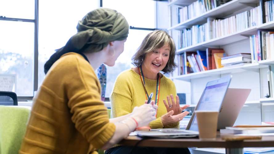 LDC Student having a one-to-one with Academic member of 2018