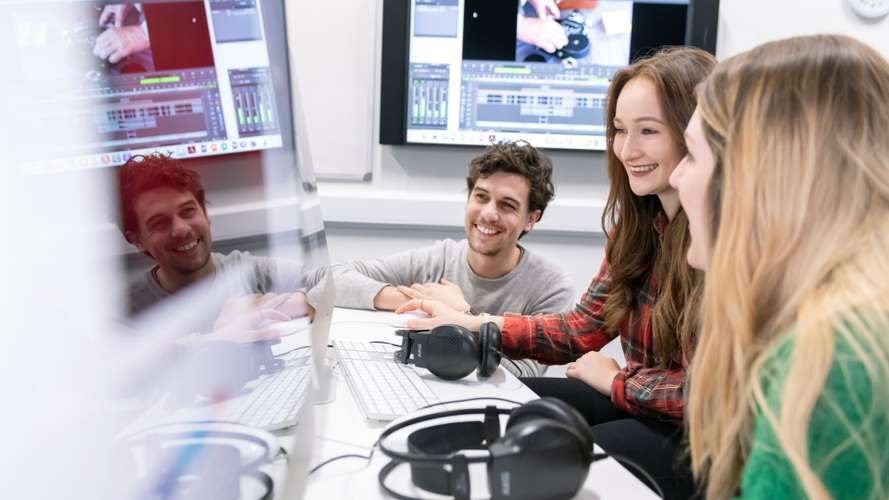 Literature, Drama and Creative Writing Students in the Media Suite