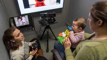 Children in the Development Dynamics Laboratory - School of Psychology in the Lawrence Stenhouse Building