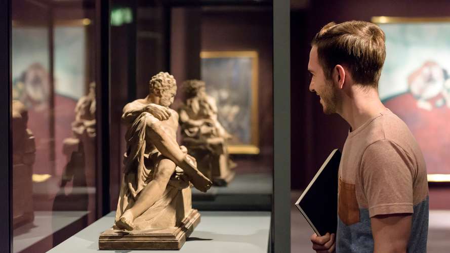 Art History and World Art Studies Students in the Sainsbury Centre for Visual Arts