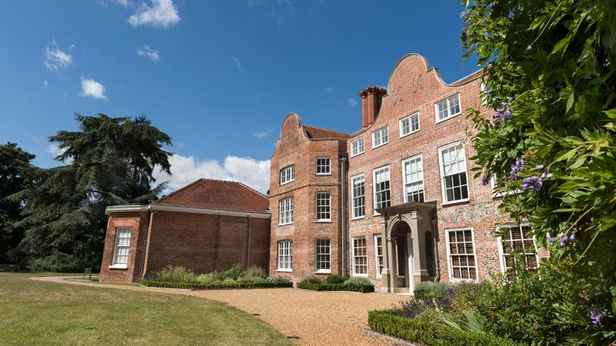 Earlham Hall
