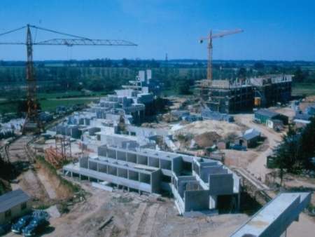 historical-archive-building-site-ziggurats.jpg