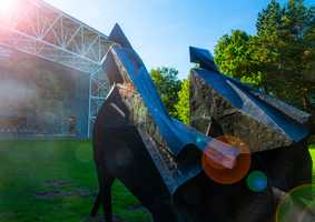 statue-outside-sainsbury-centre.jpg