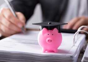 piggy-bank-graduation-cap (1).jpg
