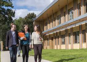 Students outside enterprise centre 