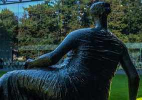 Henry Moore statue outside the Sainsbury Centre