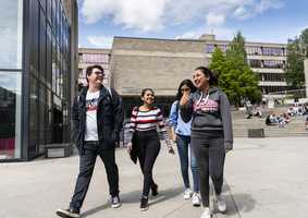 students-walking-through-the-square-cta.jpg