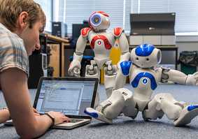 school-computer-sciences-robots.jpg