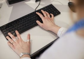 featured_jobs_computer_keyboard.jpg