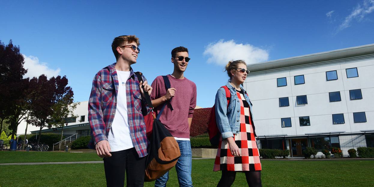 Accommodation Students Walking Outside Nelson Court