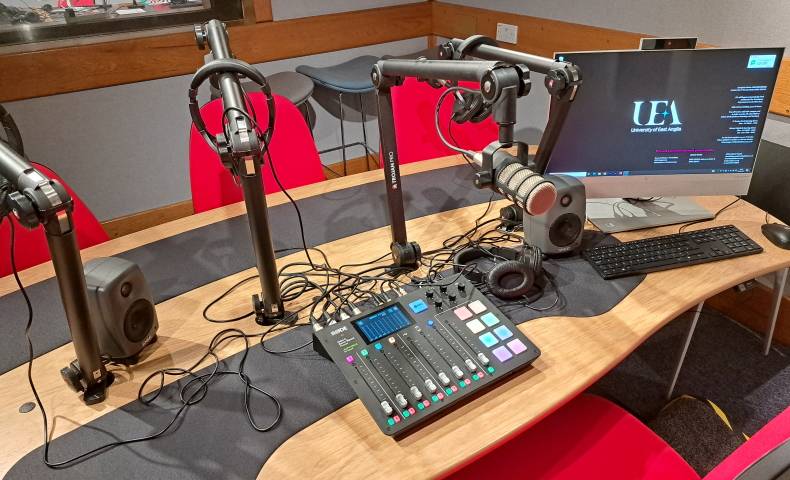 Studio 2