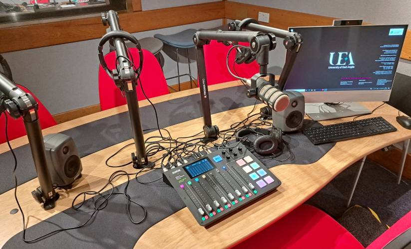 Studio 2
