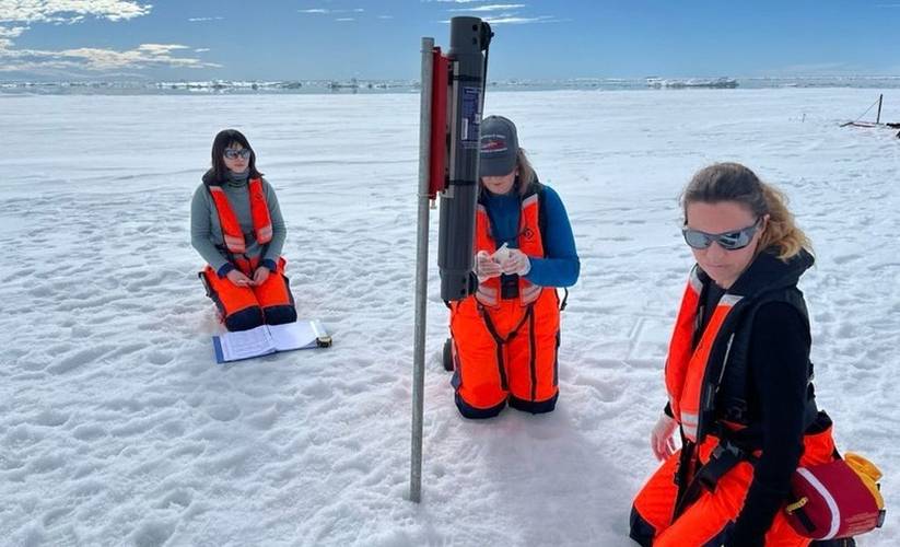 Antarctic researchers