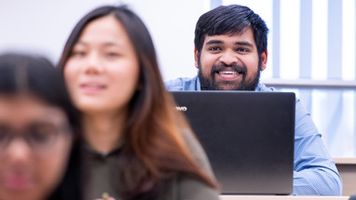eco_student_on_laptop.jpg